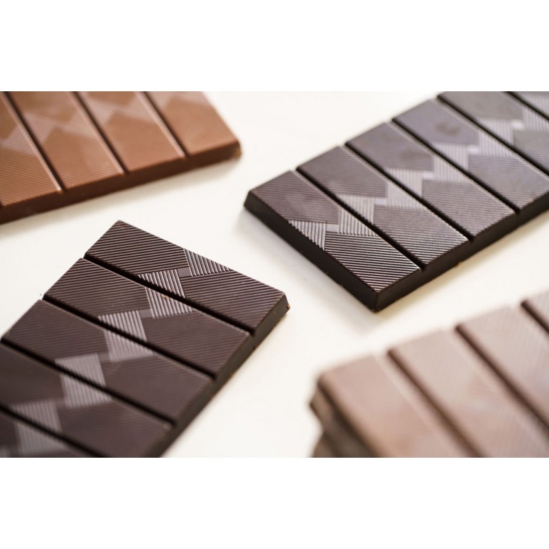 Tablette Chocolat noir (74%) Amandes salées